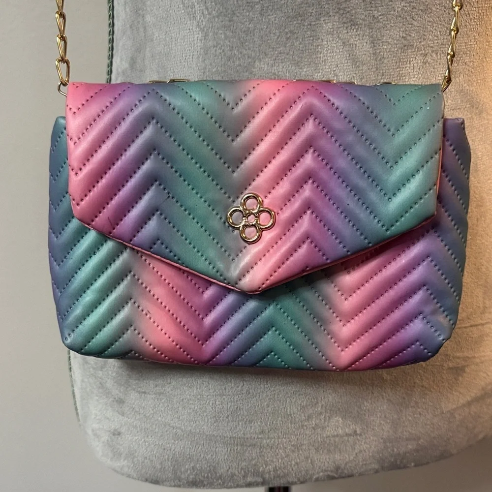 Multicolor Quilted Chain Bag EUC